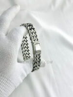 Heart-shaped Interlocking 316L Stainless Steel Link Bracelet - Image 4