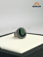 Emerald Gemstone Ring - Image 2