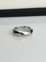 Apex  Wave Ring