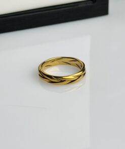 New Vortex Ring