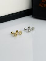 Shadow Cluster Studs (1 Pair)
