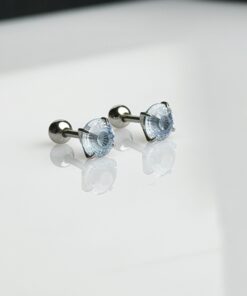 1 Titan Icy Studs  (1 Pair)